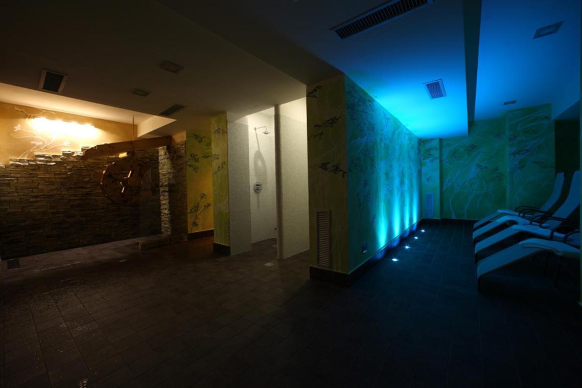 T'Ami Hotel Resort Spa Selvino Exterior photo