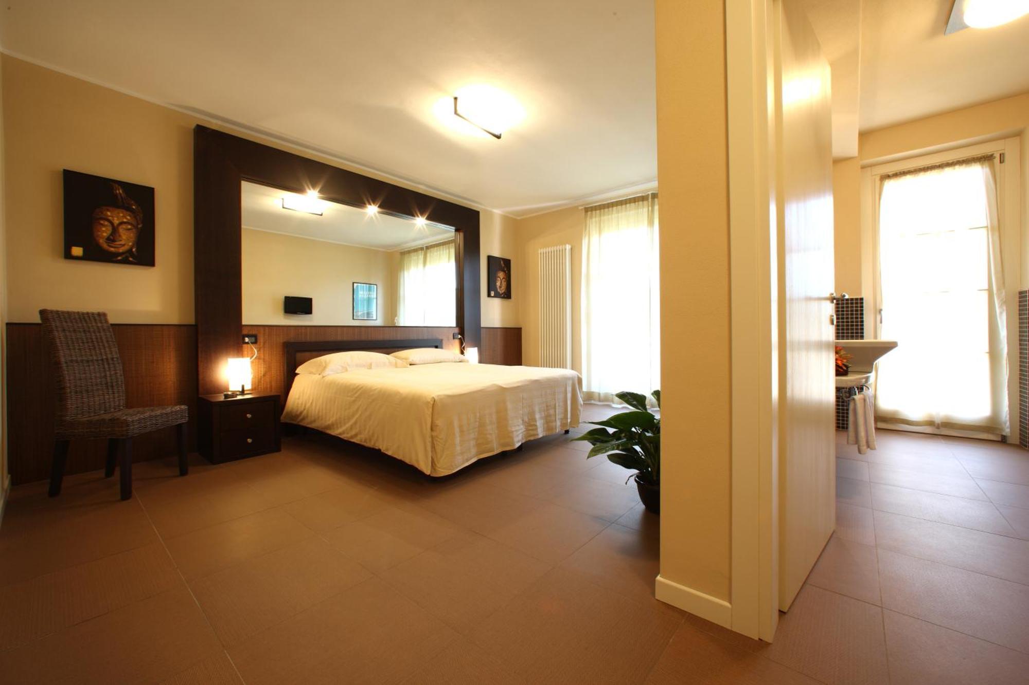 T'Ami Hotel Resort Spa Selvino Room photo